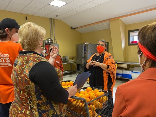 Mayor Theken Hunger Awareness